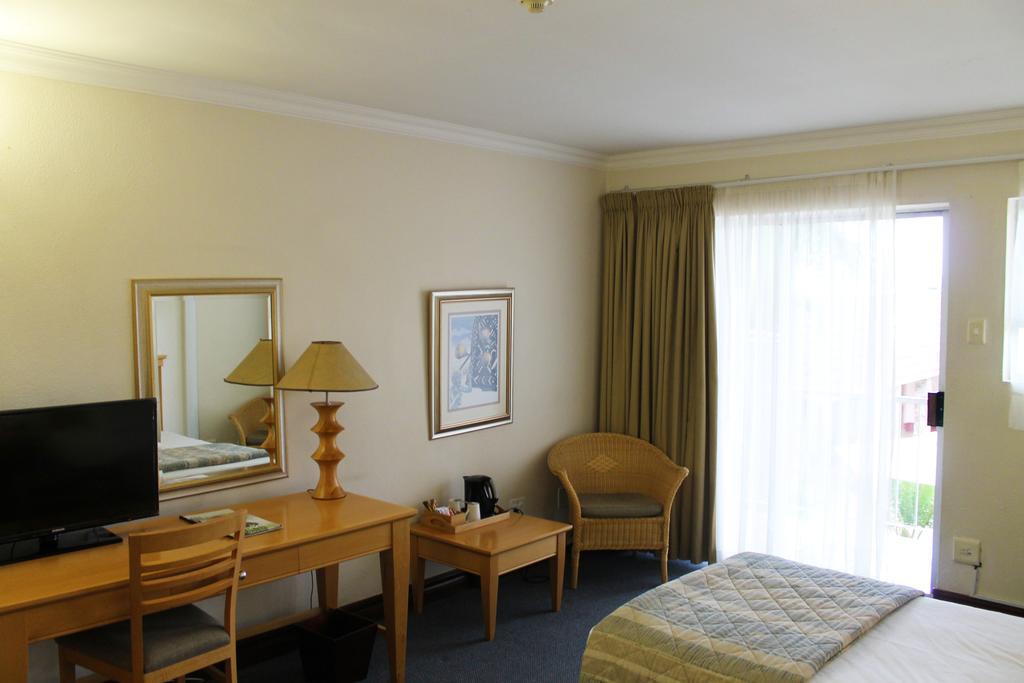 The George Hotel Manzini Eksteriør billede